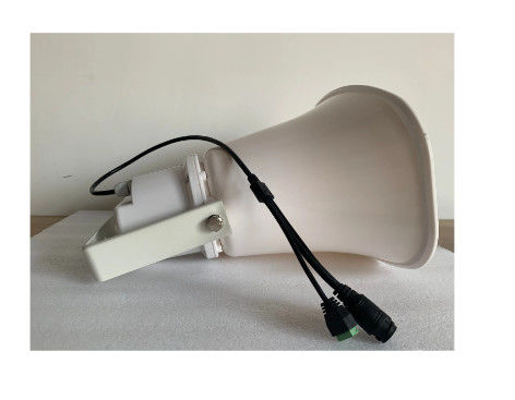 ライトおよびbluetoothのスピーカーが付いている天井のスピーカー